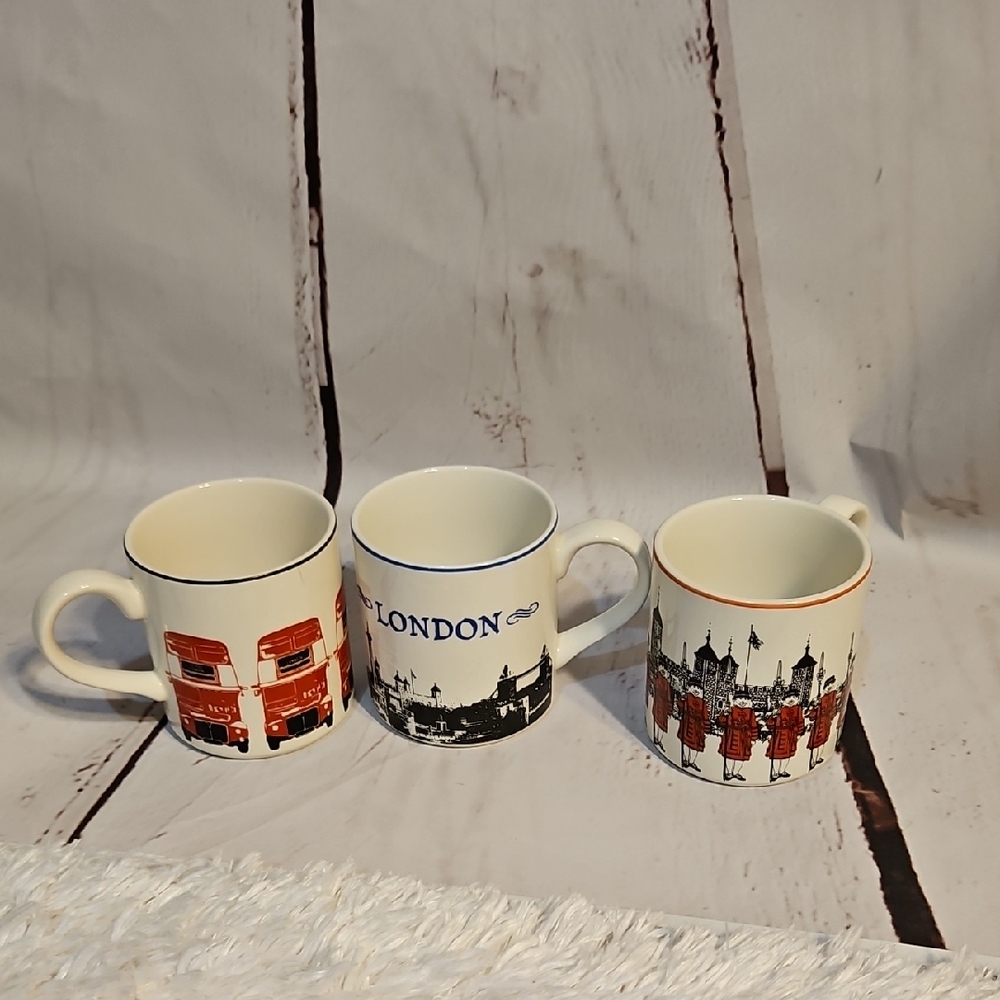Red and Black Ceramic‎ Mugs for Dining